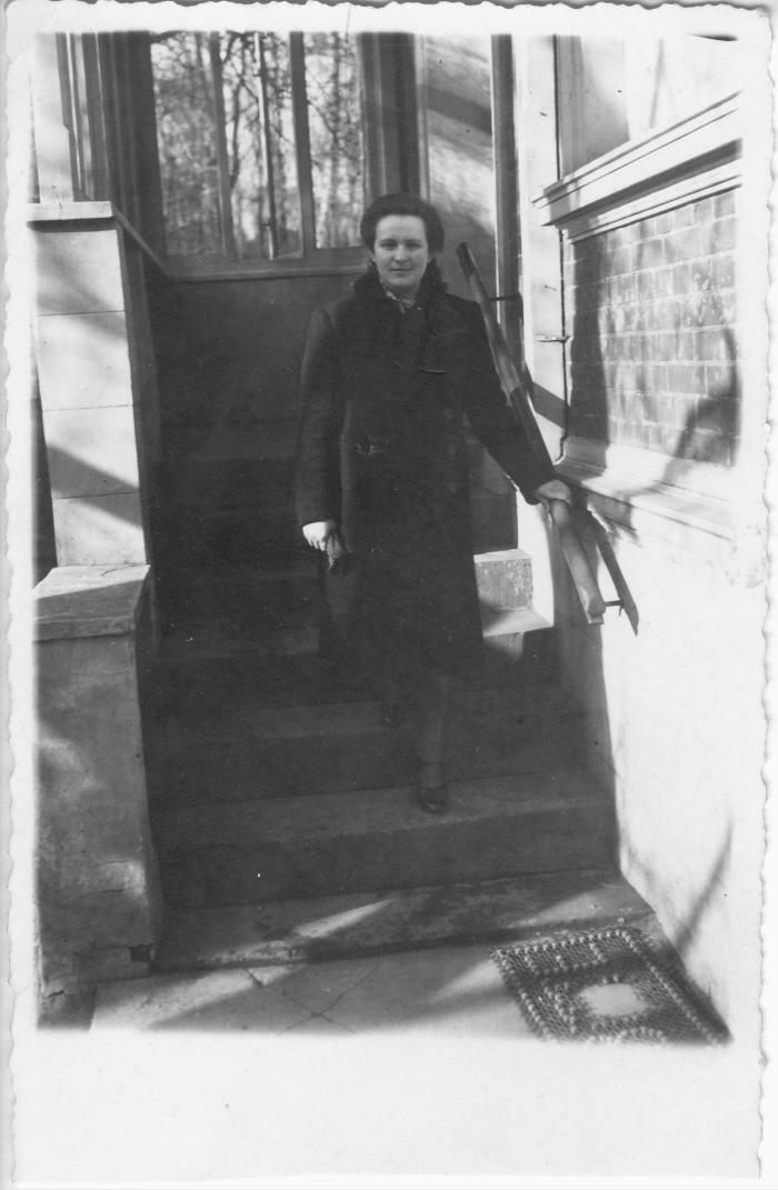 Helena Pawlak (Sophie's sister)