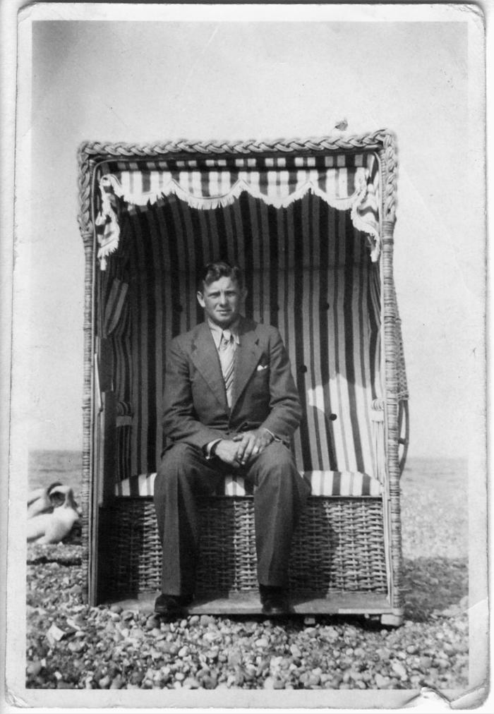 Unknown person(s)