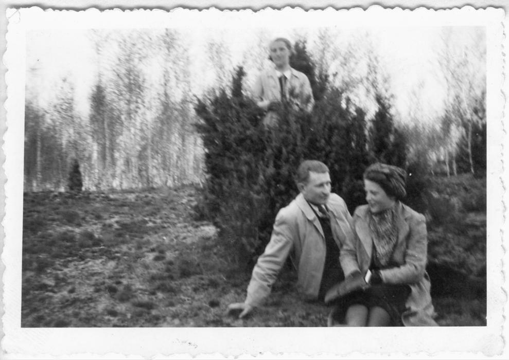 Unknown person(s)