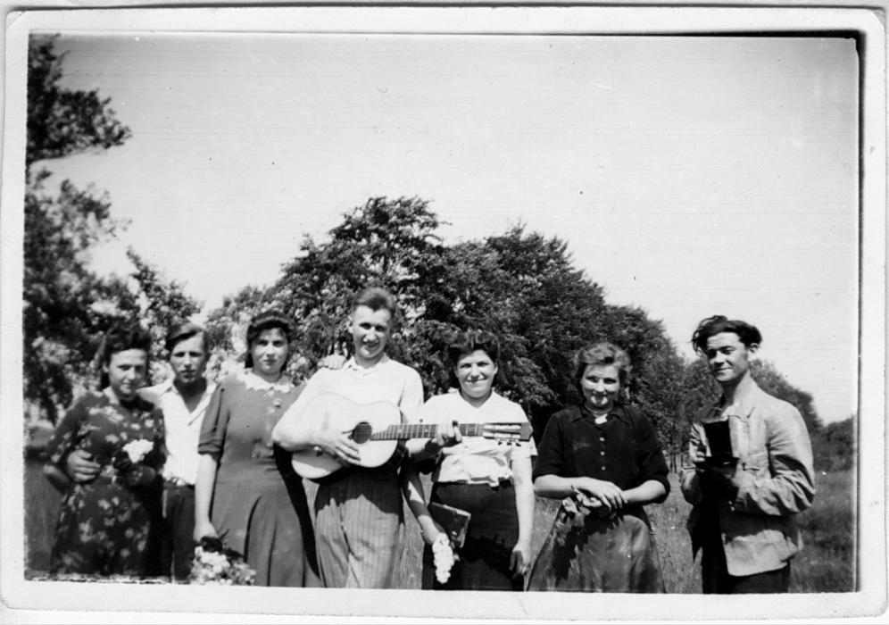 Unknown person(s)