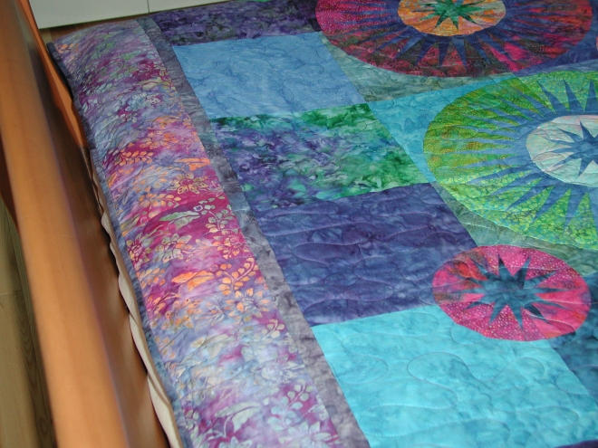 Barbara's first paper-pieced quilt, a mariner's compass pattern. This is a close-up of the border.