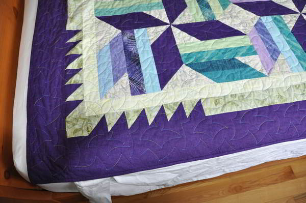 A shot of a corner of the finished quilt.